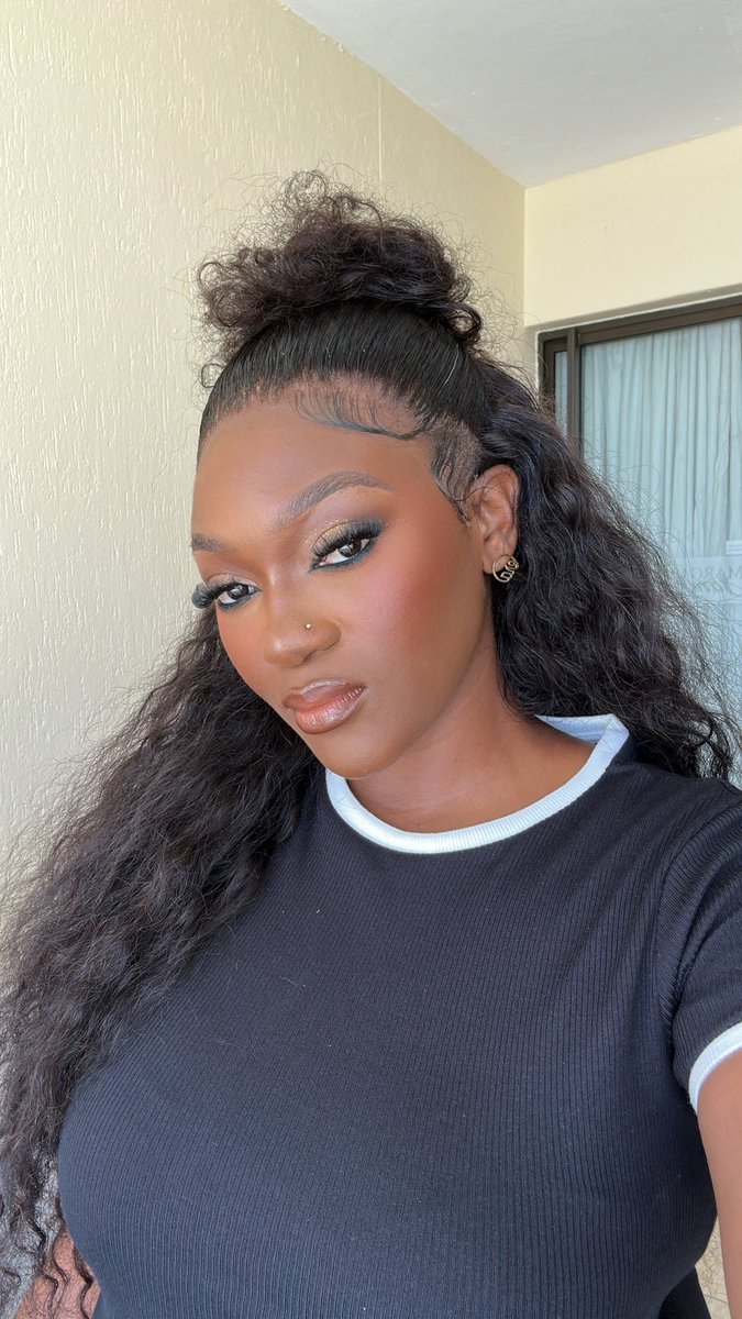 Vacation mode activated 🏖️ (hair &amp; makeup by me on me)