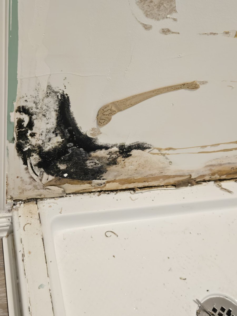 Collin Humphrey tweet media