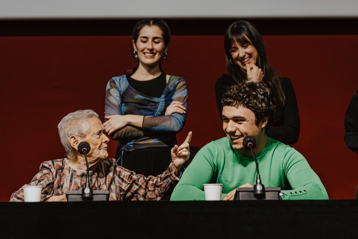 ReteenaFest's tweet photo. 📸✨ Instantànies que es queden per sempre a la nostra retina! Gràcies per acompanyar-nos en aquest cap de setmana magnífic a la Filmoteca! ✨🎬
 
#Reteena2024 https://t.co/yELApHoQNV