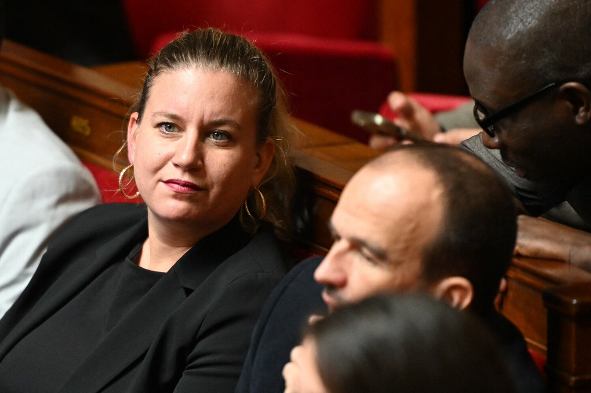 BFMTV's tweet photo. 🔴 EN DIRECT
Mathilde Panot promet que LFI ne "trahira jamais la parole donnée" aux électeurs "pour des postes" ministériels
https://t.co/zwK9ch2Peg https://t.co/l7rLOnbHBT