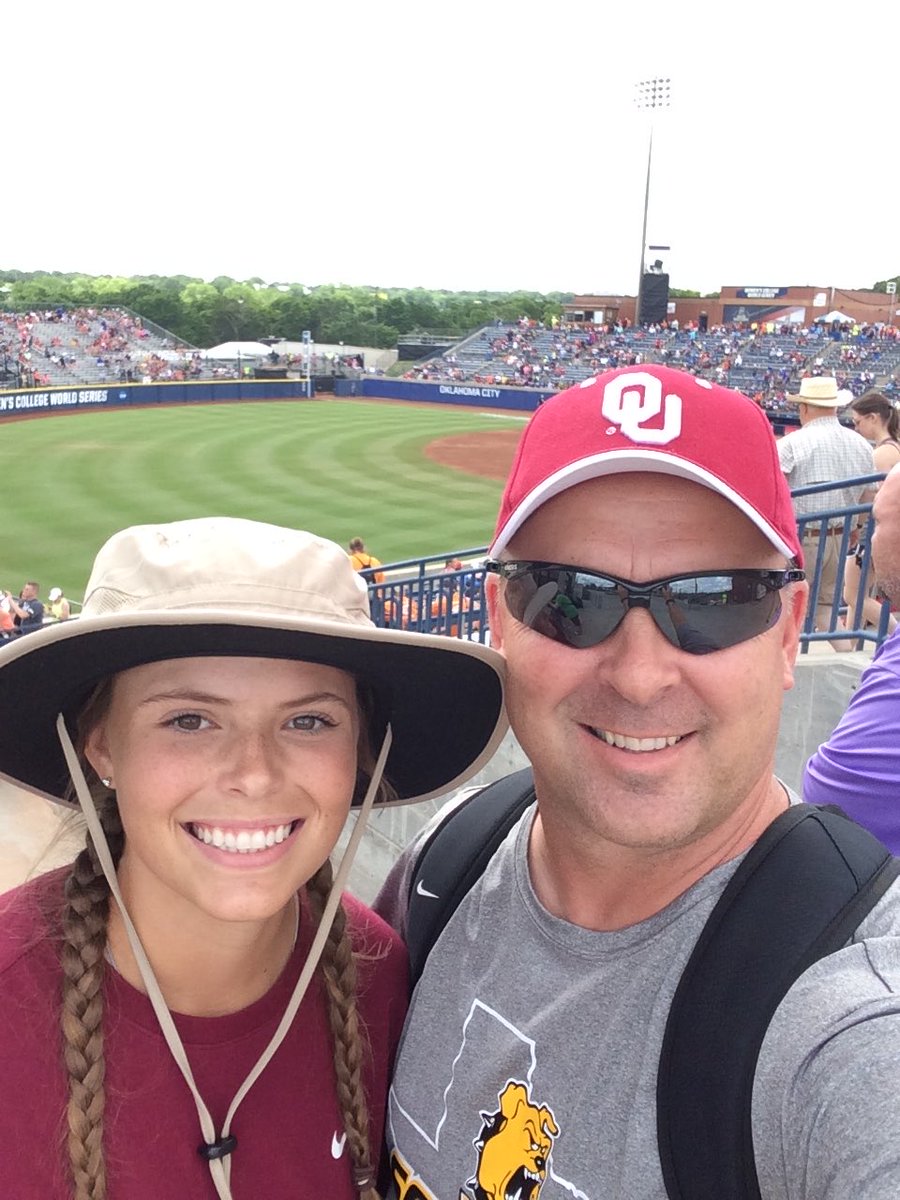 Coach Mac tweet media