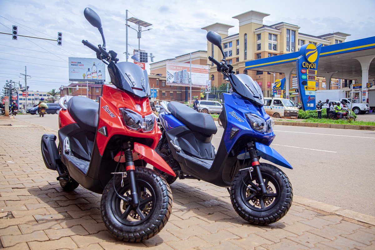 SimbaAutomotiv1's tweet image. Bold in red or sleek in blue – which Simba Rover color matches your vibe? 🚘🔥 Let us know your choice!

#SimbaRover #RideInStyle #BoldInRed #SleekInBlue #YourAdventureYourChoice #SimbaAutomotives
