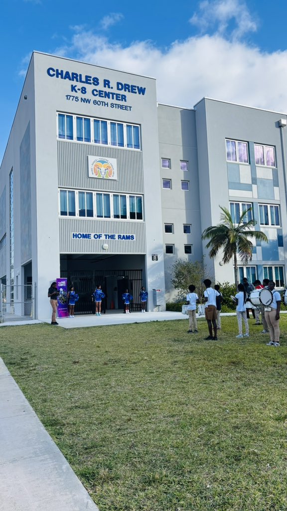 MDCPSCapital's tweet image. Sneak peak at today’s ribbon cutting ceremony @charlesdrewk8 
#newaddition #GOBProgress @ralo2565 @SuptDotres