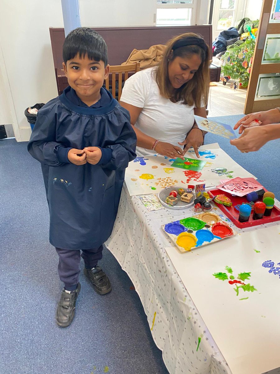 Handcross Park tweet media