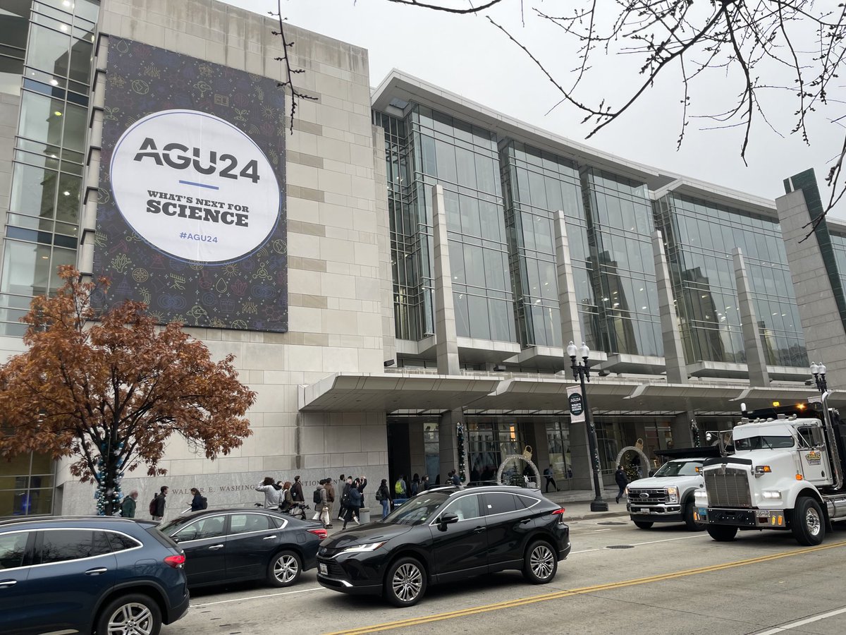 hmlfpereira's tweet photo. Arriving to #AGU24 to give my talk on #naturefutures scenarios in #bessim2. Looking forward to meet old friends and new colleagues. https://t.co/pu7aEauvSn
