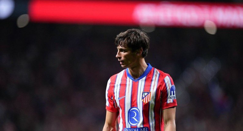 GxlDeNahuel's tweet photo. Mañana en el Metropolitano contra el Slovan en el MINUTO 24 todo el estadio debe de ponerse en pie a APLAUDIR a Le Normand.

Desde que llegó se ha dejado la piel y ha superado una lesión dura y peligrosa, no se merece menos.

Like y RT para difundir entre todos los colchoneros. https://t.co/vgU46M5Hd6