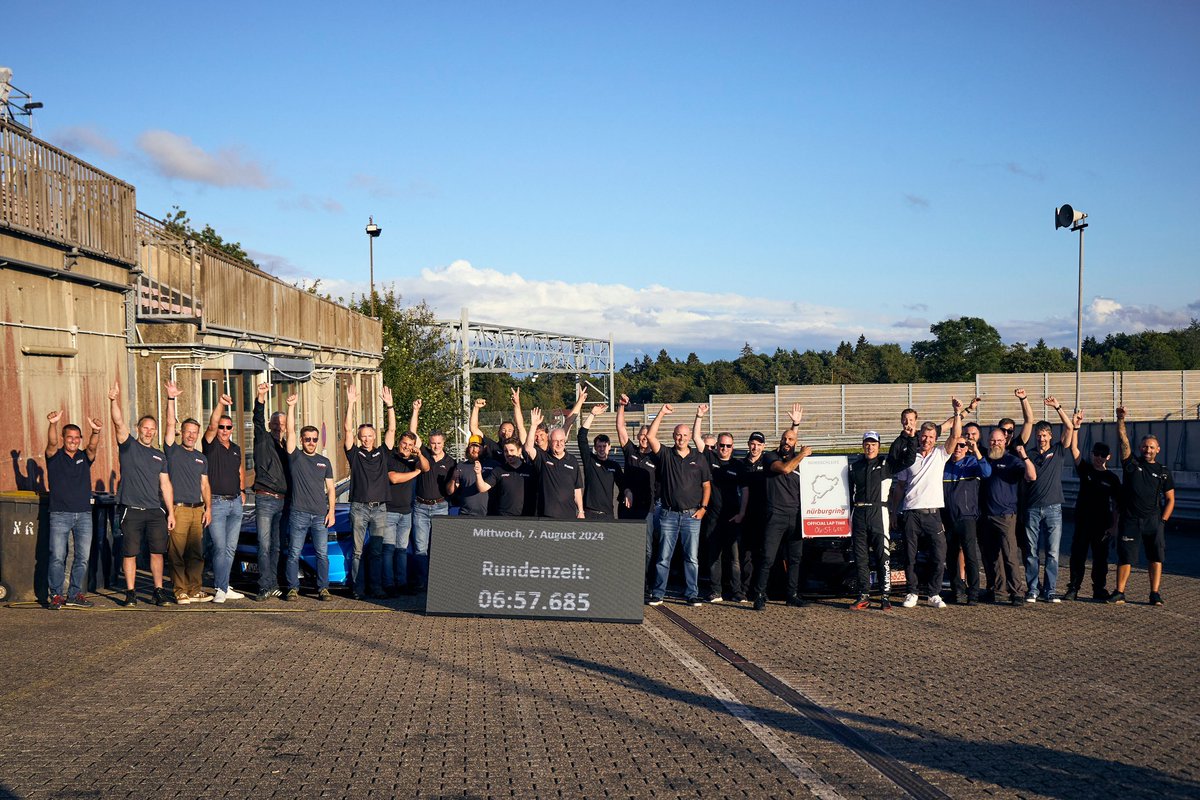 Jim Farley tweet media