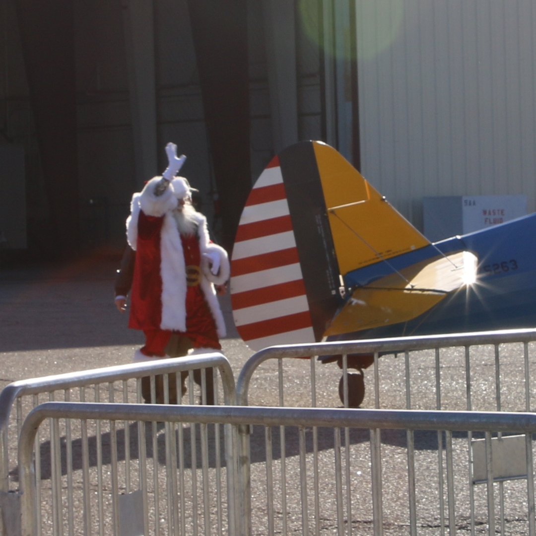 KSU_Salina's tweet photo. Hundreds of community members celebrated the holiday season with our student clubs at the annual Candy Canes &amp; Airplanes event! The day featured Santa flying into town on an airplane and family-friendly activities. 

#KStateSalina | #FlyKState | #ExperienceMatters https://t.co/MdVpgvF6k3