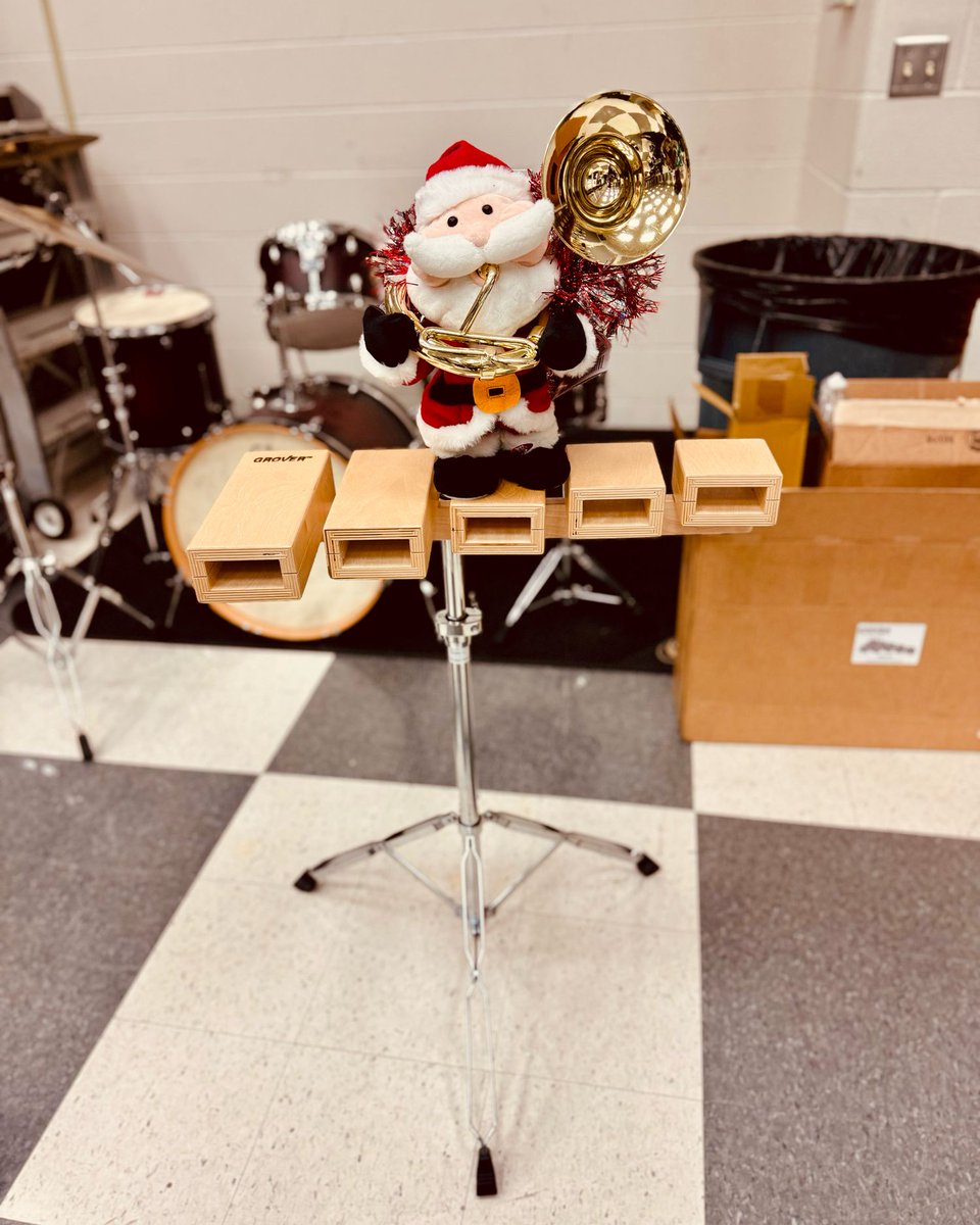 Woodside_Band's tweet image. Thanks for the much-needed temple blocks @NNPSArts!
They will be put to good use. 
#NNPSarts