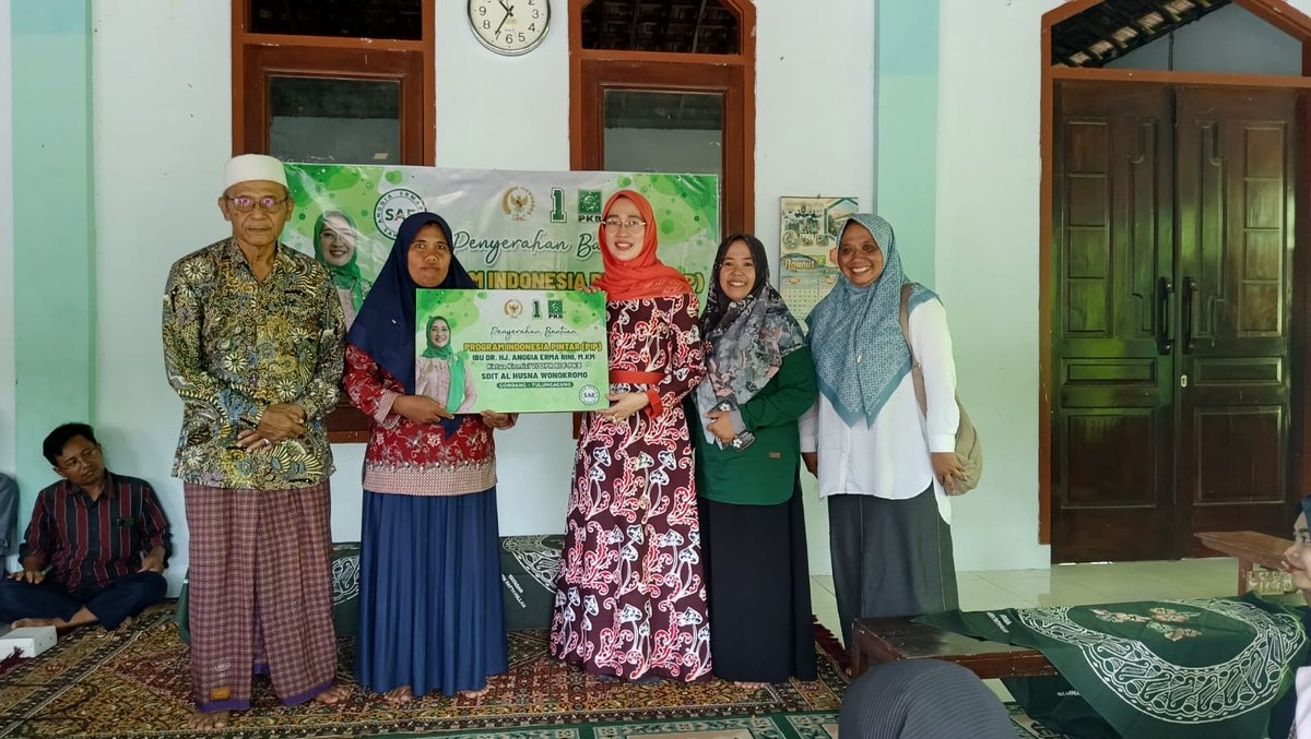 anggiaermarini's tweet photo. Alhamdulillah, semoga terus bisa diberi kesempatan menyebarkan kebaikan dan kemanfaatan untuk masyarakat.
@DPP_PKB
#pip #pendidikan #kaderpkb #dpppkb #anggiaermarini
#tulungagung #jatimvi #nahdliyyinbersatu https://t.co/znFMKhTxjF
