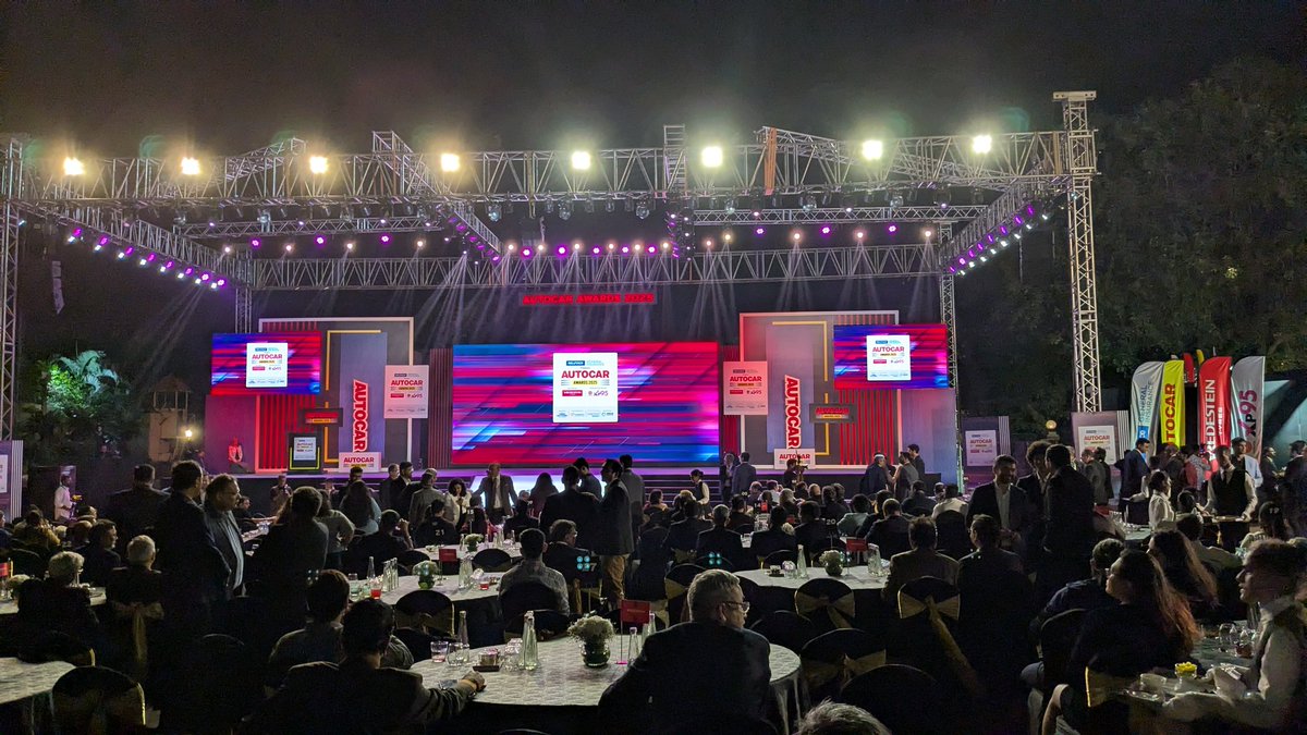 SergiusBarretto's tweet photo. It's the #autocarawards 2025 stay tuned to our social handles @autocarindiamag for all the winners tonight. https://t.co/3wD0JpsYFl