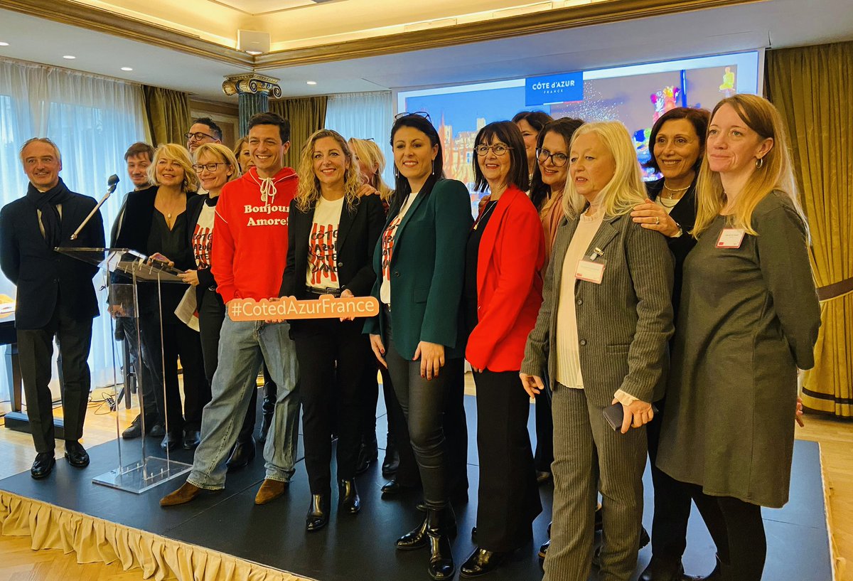 ProCotedazur's tweet photo. La #CotedAzurFrance s’invite à Milan! 🇮🇹 70 journalistes réunis pour découvrir les temps forts @VisitCotedazur 2025 lors d’une opération presse organisée en partenariat @atout_france. Merci à nos partenaires &amp; à Alessandro Enriquez pour sa collection «Côte d’Azur, Côte d’Amour »! https://t.co/mKfmuYST6S