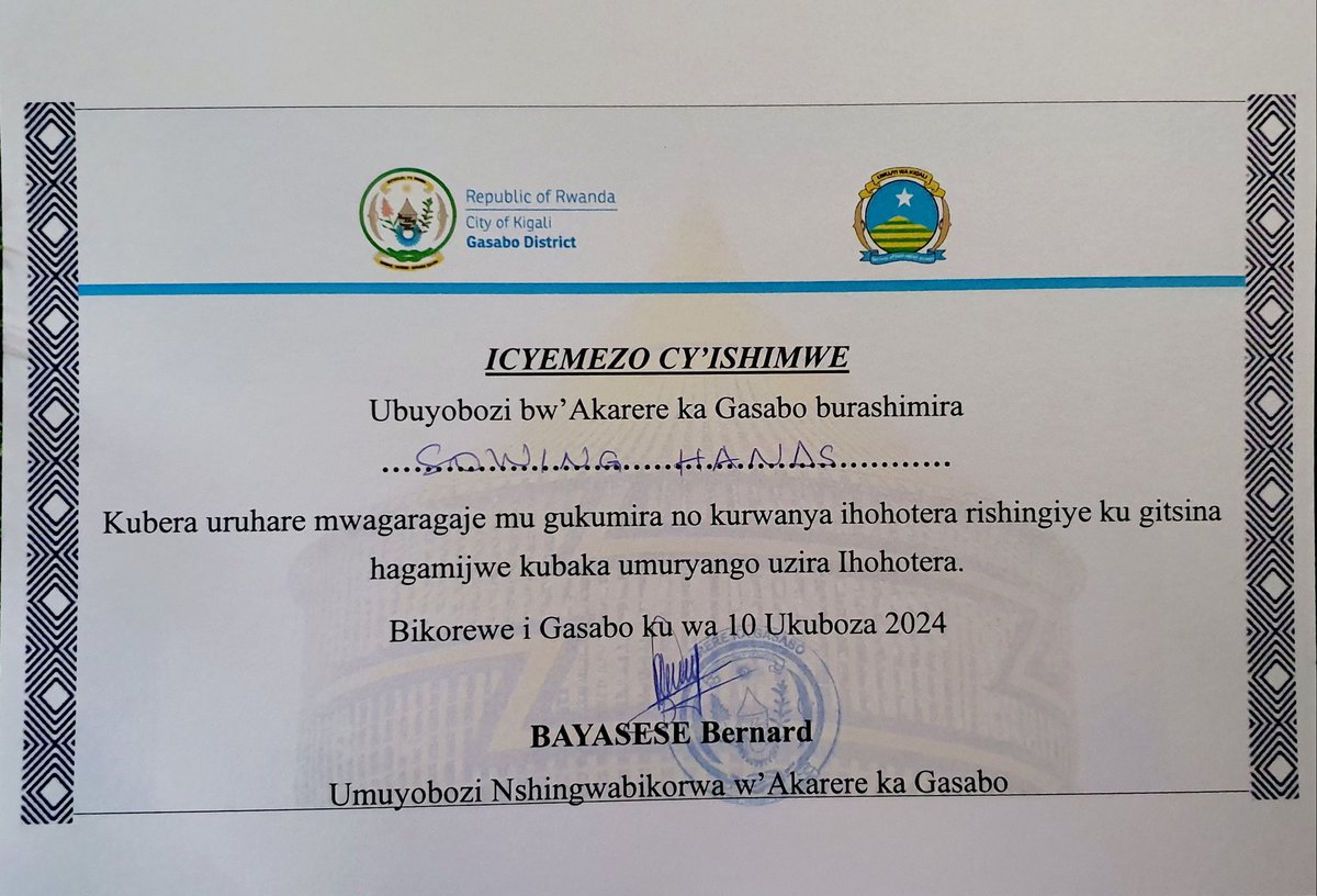 SowingHandRW's tweet photo. It was our honor to be awarded by @Gasabo_District a meaningful certificate for our contribution during the #16DaysOfActivism2024 . W keep up with #UmuryangoKwanza program. @GenderMonitorRw @GermanyinRwanda @RwandaGender @UNFPARwanda @UN_Women @MenEngageRwanda  @U_Consolee https://t.co/CoGHomz50A