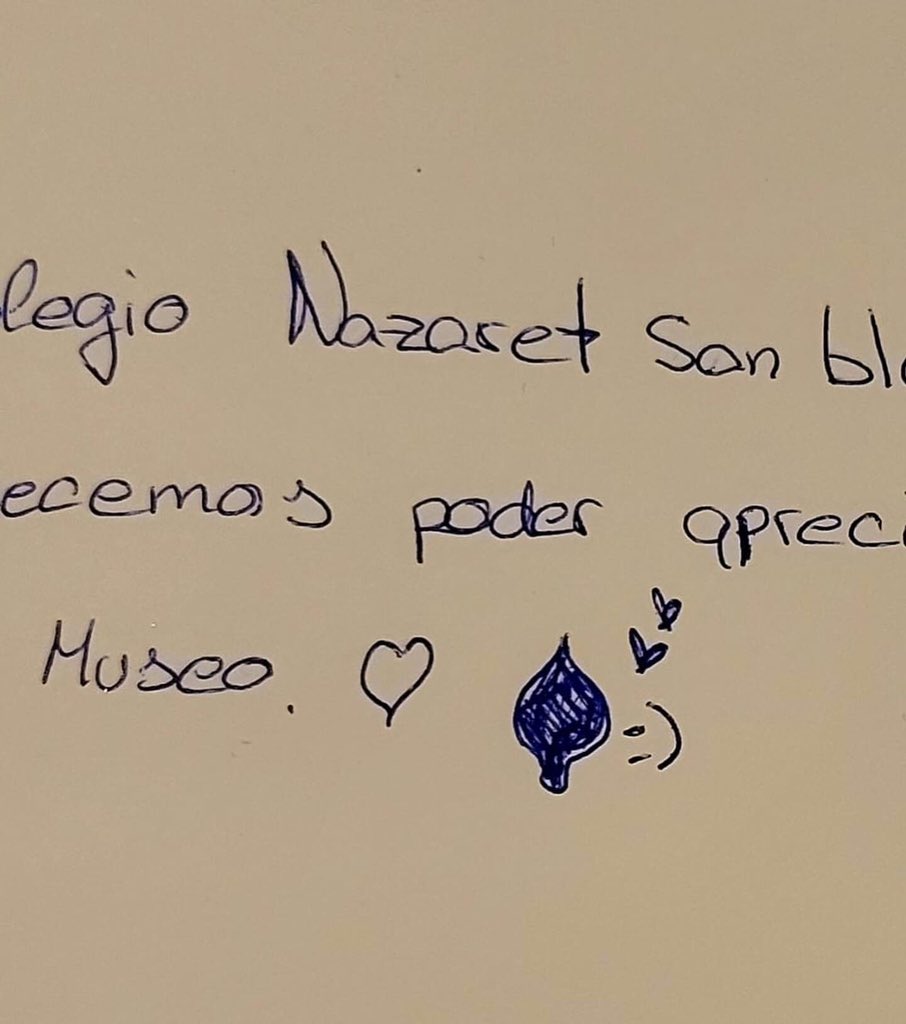 NAZARETSANBLAS's tweet photo. #4ºESO hace su propia visita guiada al #MuseodelRomanticismo.
¡Nos encanta el #SXIX!
#Excursión #Nazaret🧡 https://t.co/eKUu8cMXsI