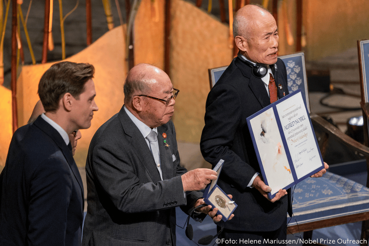 NobelPrize's tweet photo. Terumi Tanaka, is one of the survivors of the atomic bombing of Nagasaki. Today he delivered the 2024 Nobel Peace Prize lecture on behalf of the organisation Nihon Hidankyo, which has steadfastly worked towards eliminating nuclear weapons and reminding the world of the horrific suffering they cause:

“The deaths I witnessed at that time could hardly be described as human deaths. There were hundreds of people suffering in agony, unable to receive any kind of medical attention. I strongly felt that even in war, such killing and maiming must never be allowed to happen […]

It is the heartfelt desire of the Hibakusha that, rather than depending on the theory of nuclear deterrence, which assumes the possession and use of nuclear weapons, we must not allow the possession of a single nuclear weapon.

Please try to imagine -- there are 4,000 nuclear warheads, ready to be launched immediately. This means that damage hundreds or thousands of times greater than that which happened in Hiroshima and Nagasaki could happen right away. Any one of you could become either a victim or a perpetrator, at any time. I therefore plead for everyone around the world to discuss together what we must do to eliminate nuclear weapons, and demand action from governments to achieve this goal.”

Read Terumi Tanaka’s full speech: https://t.co/kmKf2dXVQv