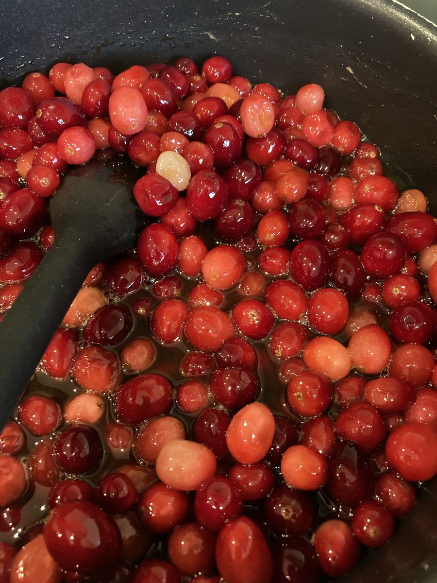 LouBcakes's tweet photo. #Festive #prep #marzipan #cranberrysauce #braisedredcabbage https://t.co/SimIduWb4W