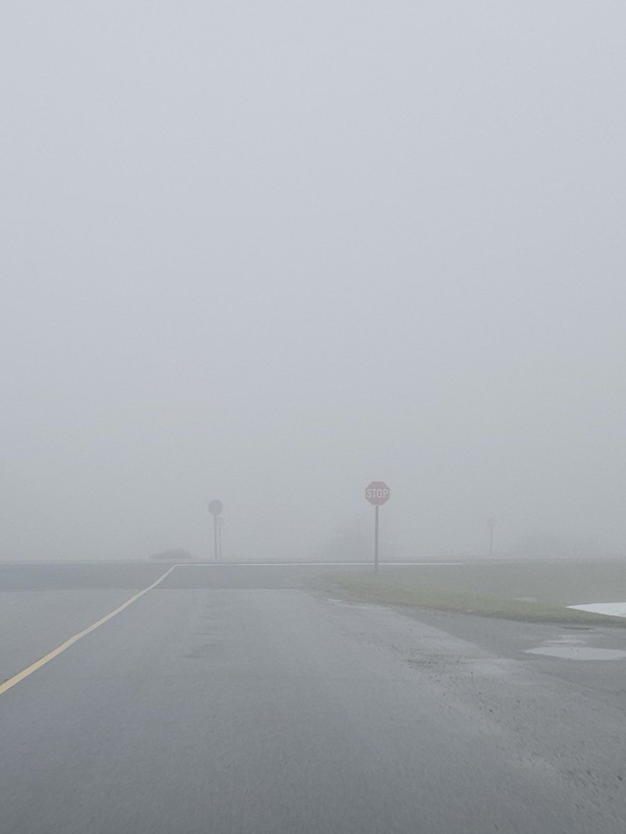 OPP_WR's tweet image. #OxfordOPP wants to remind everyone in @OxfordCounty to be extra careful driving in the fog this morning. Please activate your full headlight systems and give yourself #extraspace #extratime  #extrapatience ^rc