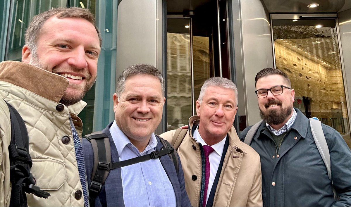 Excited to be in the UK to connect with police forces and partners! Proud to expand our presence and deliver cloud-native technology to police forces across the UK. Stay tuned for more updates in 2025! Learn more: hubs.la/Q02_4M-l0

#Mark43 #UK #CommunitySafety
