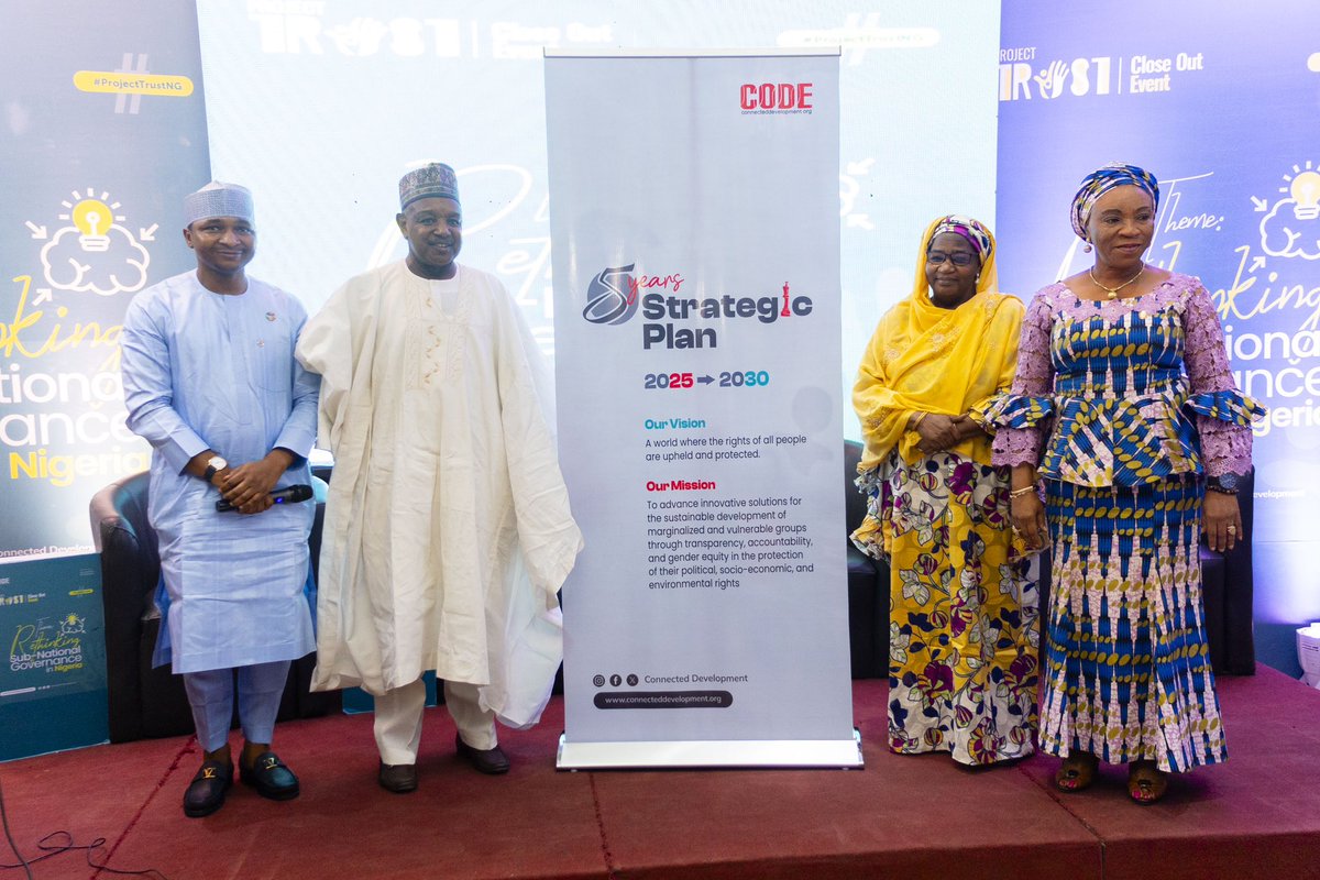 Connected_dev's tweet image. Project Trust close-out event &amp;amp; launch of Connected Development’s (@connected_dev) 5yrs strategic plan was a success👏

The event themed “Rethinking Sub-national Governance in Nig” focused on sharing lessons, challenges &amp;amp; successes (1/7)

Supported by @macfound 

#ProjectTrustNG
