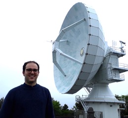 Hallan una conexión entre agujeros negros supermasivos y la forma de las galaxias que los albergan, de tamaño mil veces superior

El físico Jacobo Asorey del <a href="/CAPAUnizar/">CAPA</a> participa en este estudio internacional, publicado en <a href="/NatureAstronomy/">Nature Astronomy</a>    

tinyurl.com/5bt9har6