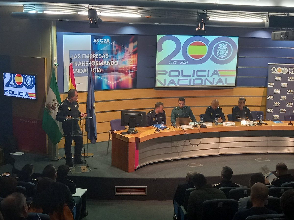 La Comisaría General de Policía Judicial de <a href="/policia/">Policía Nacional</a> organiza la "Comisión de Seguimiento Operación Salón" en #Sevilla

Con la participación de todos los enlaces de seguridad y actores del sector del #juego en🇪🇸

Se establecen las estrategias para fortalecer la seguridad y