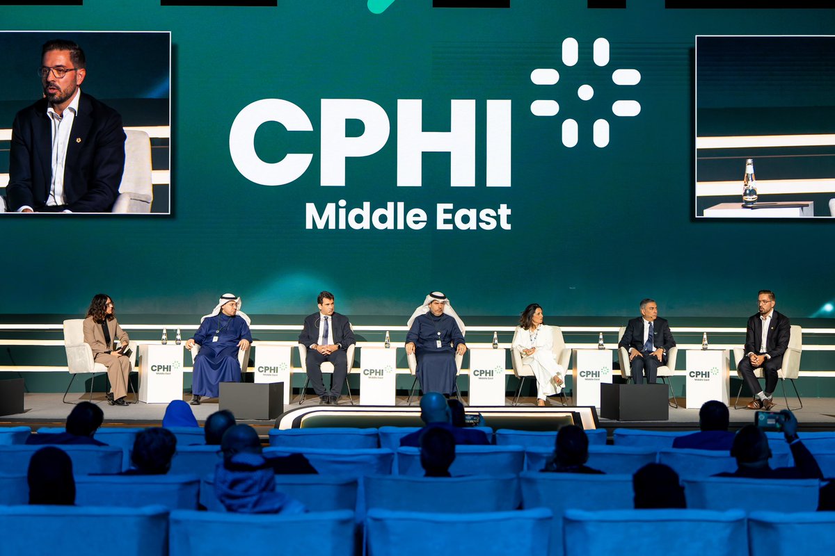 SudairPharma's tweet photo. شارك سعادة الرئيس التنفيذي لشركة سدير للأدوية الدكتور ياسر العبيداء في جلسة حوارية بعنوان “بناء مركز تصنيع محلي ذو تأثير عالمي” ضمن فعاليات #CPHIME، حيث تناول أهمية توطين الصناعات الدوائية وتعزيز تنافسيتها عالميًا. https://t.co/bt5w0lPyaA