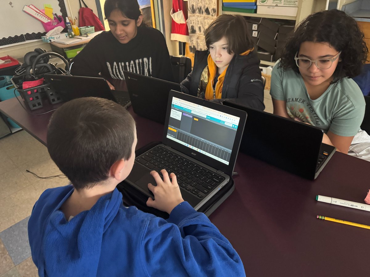 CenterWindham's tweet image. Windham Center School is proud to announce participation in the Worldwide Hour of Code. #codeorg #coding, #CSforAll #windhamnh @windhamsd