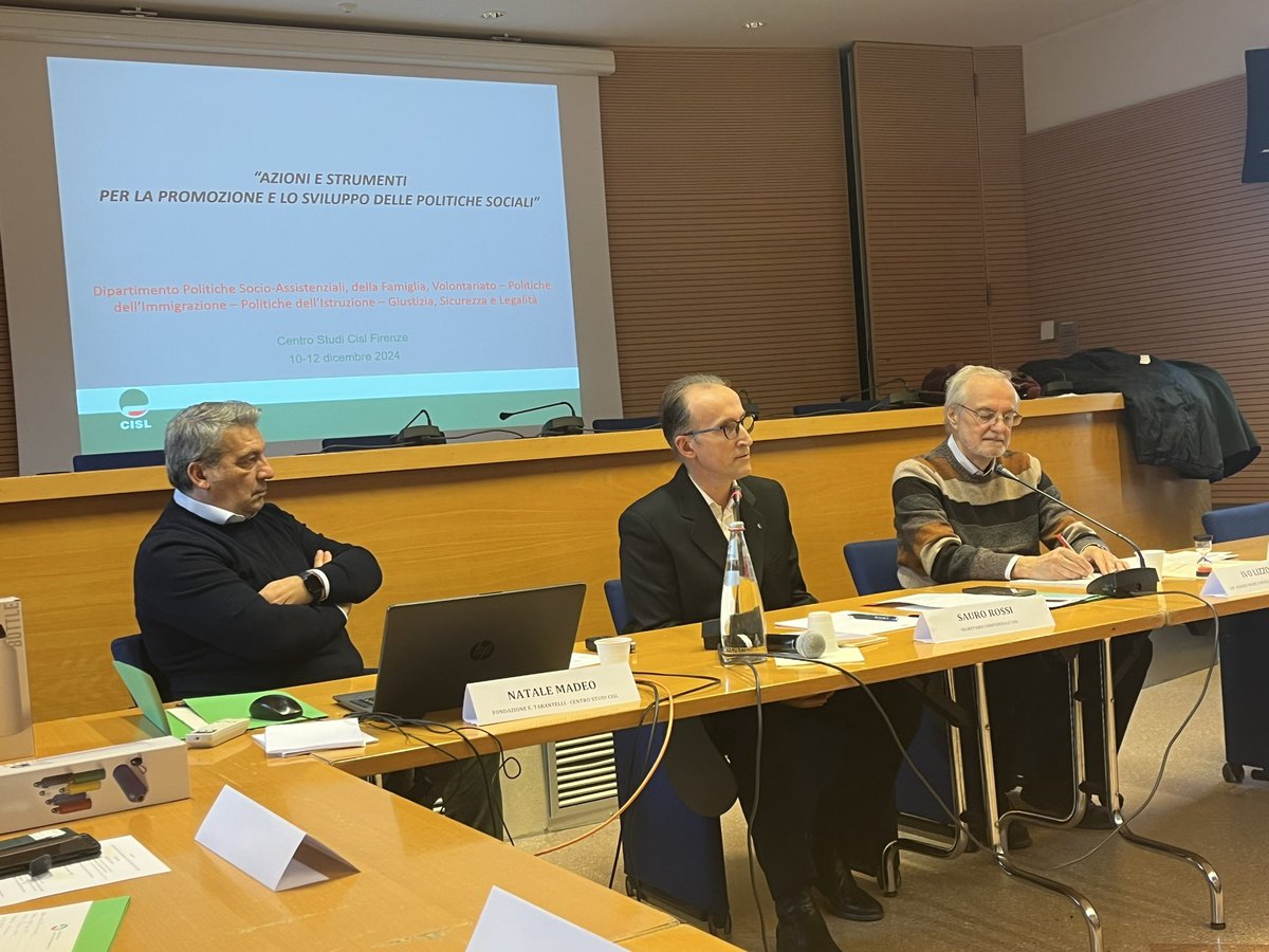 CislSociale's tweet photo. Si avvia oggi al #CentroStudi @CislNazionale il Seminario “Azioni e strumenti per la promozione e lo sviluppo delle politiche sociali”, rivolto ai Segretari Cisl di Regioni e Territori che si occupano di politiche sociali e di inclusione https://t.co/l3MYyCwpb0