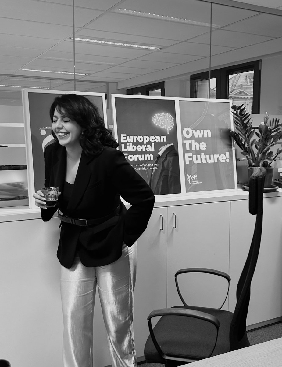 vickimuradyan's tweet image. Last week at @EurLiberalForum office as Comms Officer before holidays kick in. 3.5 years of wild ride &amp;amp; I feel so grateful. This place has changed my life since 2020. People I worked with made me better. I saw Europe, I learnt great deal about 🇪🇺 &amp;amp; myself. Big changes coming. 💕