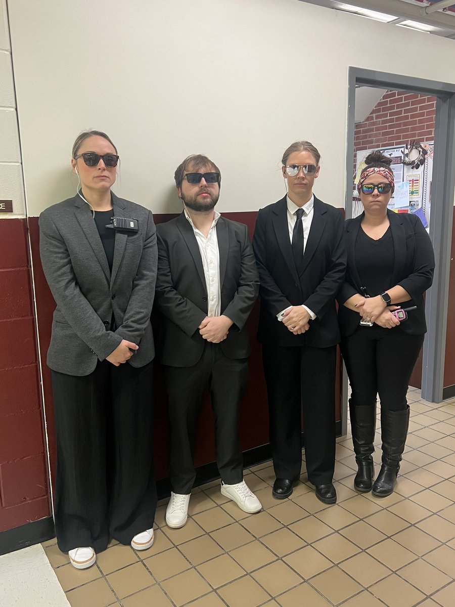 Undercover day #2 at WE!
