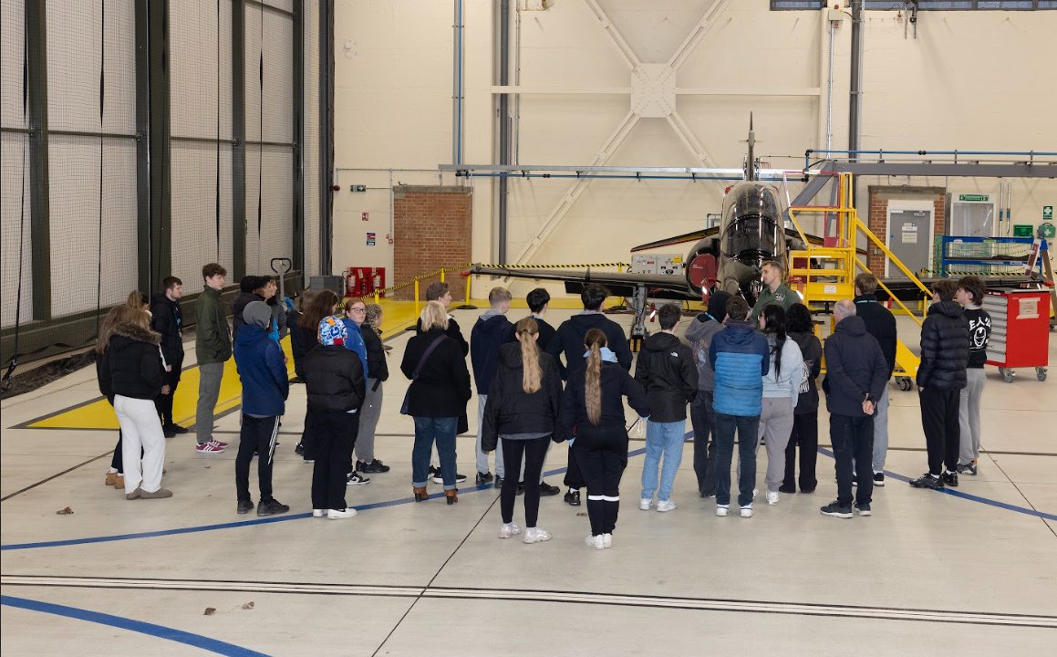 Harrogate College tweet media