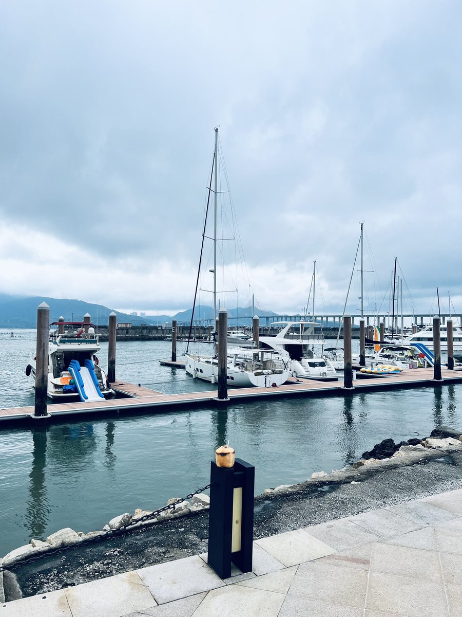 asian_sui's tweet photo. Home sweet home! Finally out of the city.
Itβs time to let the supercycle run π
Water everywhere π¦ @SuiNetwork
#china #tenmiles #silverbeach #suinetwork #waterchain https://t.co/Gye1OXuZFp
