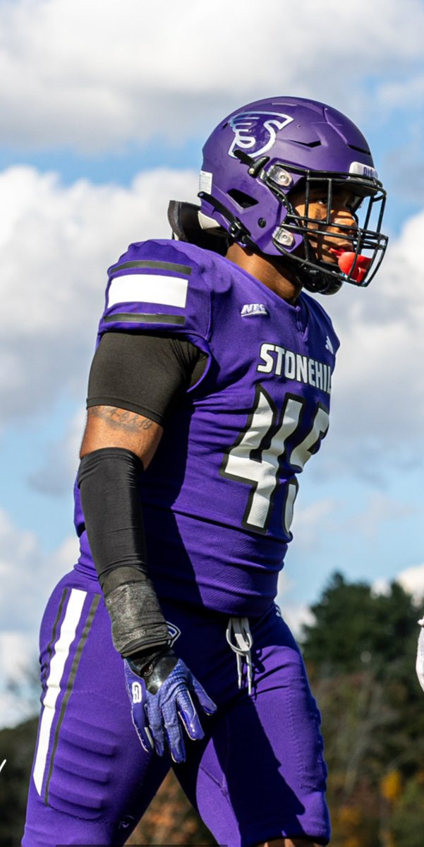 6’
235 lbs 
LB
2 years of eligibility remaining 
Medical redshirt still available 
Contact info
Cell: 7744410683
Email: Bill172sousa@gmail.com