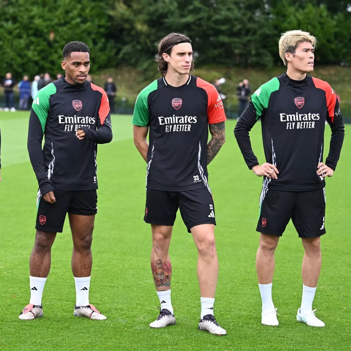 afcstuff's tweet photo. Notable absentees from Arsenal’s open training session this afternoon:

Ben White ❌
Takehiro Tomiyasu ❌
Gabriel Magalhães ❌
Riccardo Calafiori ❌
Oleksandr Zinchenko ❌
Jurrien Timber ❌
Thomas Partey ❌ https://t.co/oWMeftrkuD