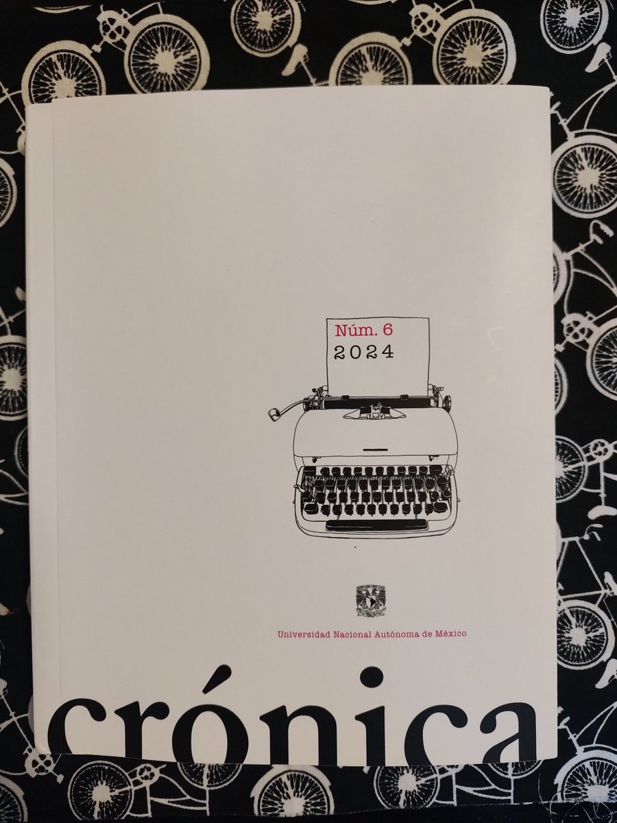 erosdiler's tweet photo. Ya me llegó el libro "Crónica número 6", de @librosunam , antologado por @AntonioOrtugno , en el que tuve el honor de participar y compartir páginas con amix y colegas de quienes admiro su trabajo. 🤟🏽🔥

#UNAM #libros #cronicas https://t.co/wVOkMsZjdC