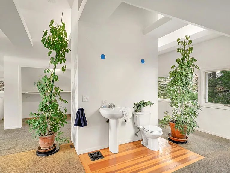 Lydia Kauppi tweet media