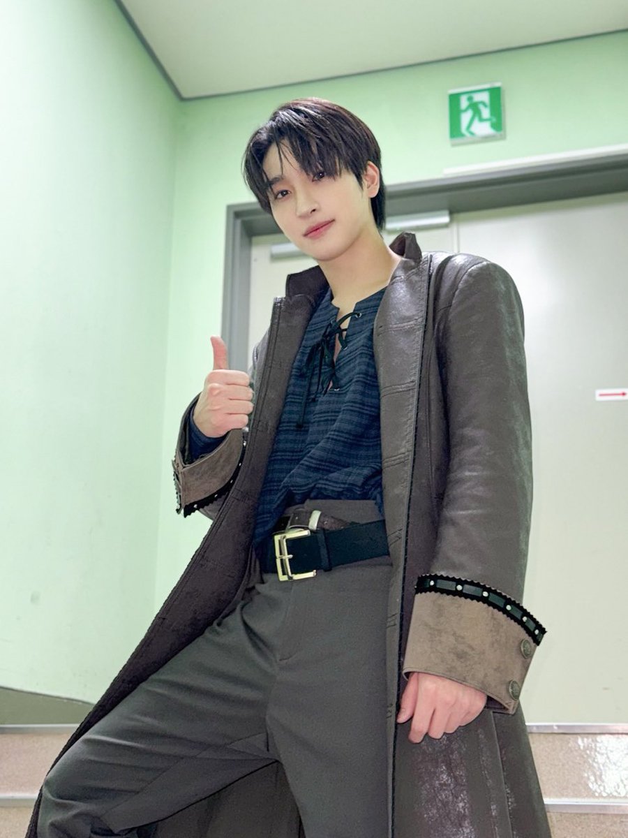 THEBOYZ_officl's tweet photo. 뮤지컬 '블러디 러브' 1회차 공연 완료✨ 

떨리는 마음으로 첫 공연을 무사히 마쳤습니다🍀 앞으로 이어질 공연도 많은 사랑과 응원 부탁드립니다🖤

#THEBOYZ #더보이즈
#SANGYEON #상연 https://t.co/vOLFRl1YOH