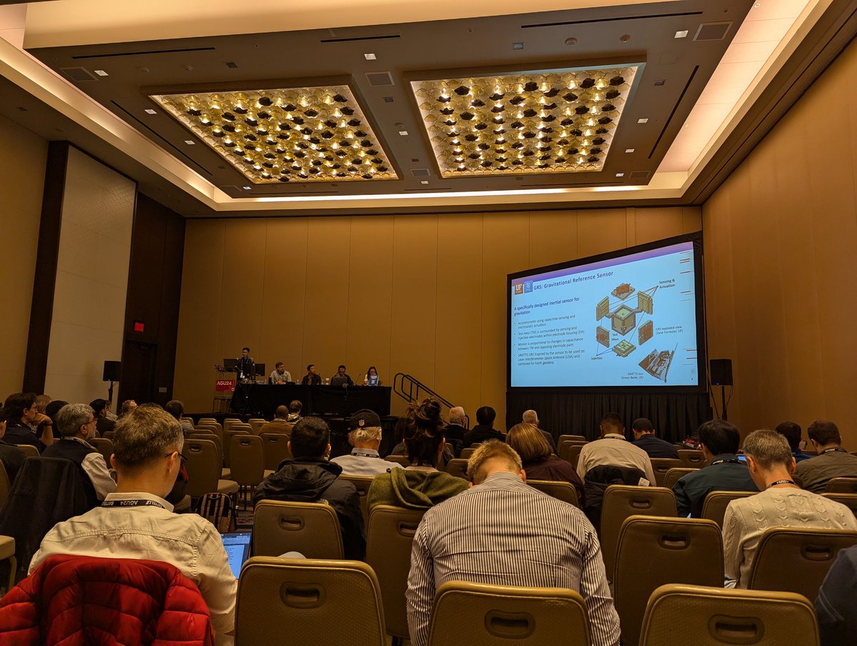 Hydrologic Innovation & Remote Sensing @VT (@hirslab) on Twitter photo Thanks for an excellent session at #AGU2024 about innovative technologies for satellite gravimetry, let by <a href="/KhosroGF/">Khosro Ghobadi-Far</a>, AP and others. Thanks for an excellent session at #AGU2024 about innovative technologies for satellite gravimetry, let by <a href="/KhosroGF/">Khosro Ghobadi-Far</a>, AP and others.