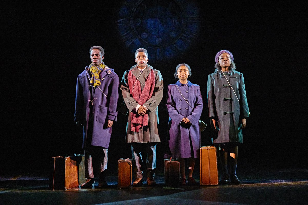 If you could only play ONE of the Pevensie children, which would it be? 🤔

✨ Lucy
✨ Peter
✨ Edmund
✨ Susan

Comment down below 👇

#LionWitchWardrobe #ForNarnia