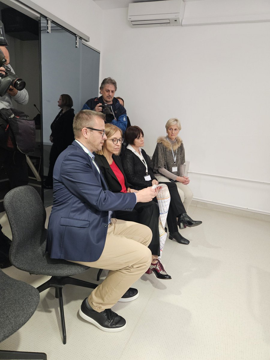 Simulation education centre (@simzdl) on Twitter photo 🔍👩⚕️ Today, at ZD Ljubljana, specifically at IRROZ (Institute for Research and Development in Primary Health Care) and the SIM Educational Center, we had the honor of hosting the Minister of Health, Dr. Valentina Prevolnik Rupel. 🩺💬
<a href="/ZDLjubljana/">Zdravstveni dom Ljubljana</a> <a href="/zdravniska/">Zdravniška zbornica Slovenije</a> <a href="/Inotehzdrav/">INOTEH-ZDRAV</a> 🔍👩⚕️ Today, at ZD Ljubljana, specifically at IRROZ (Institute for Research and Development in Primary Health Care) and the SIM Educational Center, we had the honor of hosting the Minister of Health, Dr. Valentina Prevolnik Rupel. 🩺💬
<a href="/ZDLjubljana/">Zdravstveni dom Ljubljana</a> <a href="/zdravniska/">Zdravniška zbornica Slovenije</a> <a href="/Inotehzdrav/">INOTEH-ZDRAV</a>