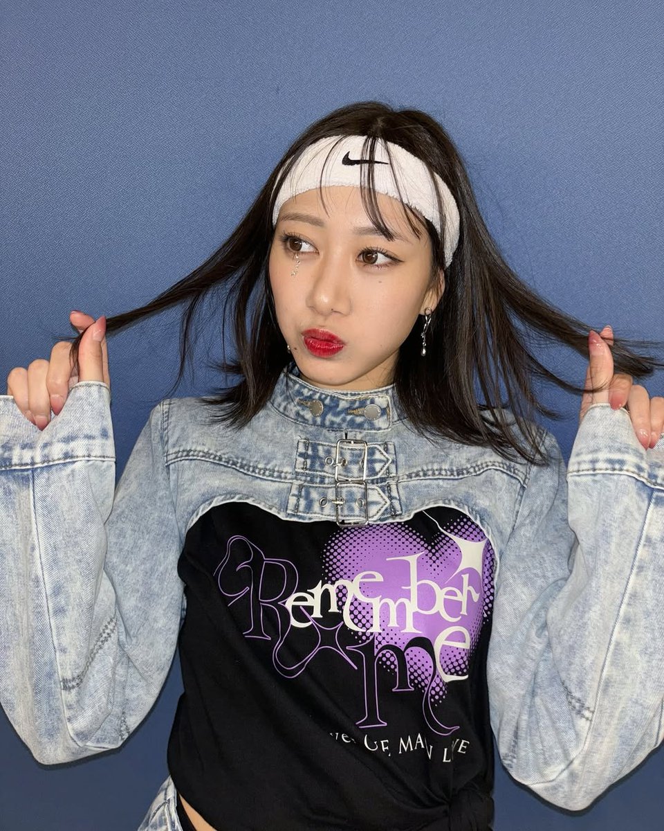 kazmaier_7's tweet photo. これですよ!
このヘアバンドしたれおなちゃんが過去最高を更新する美しさだったんですよ!
この衣装を着たれおなちゃんの姿は生涯忘れない!
#SKE48Revolver https://t.co/bBrb9in1yS