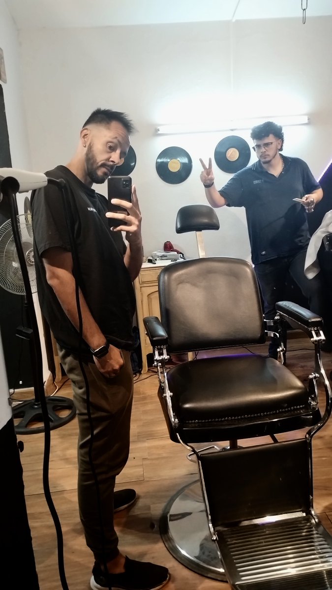 vanchoo22's tweet photo. El antes y el después 
"Apunta siempre a tu mejor versión"
#man #gym #mimejorversion https://t.co/fb5TPiU03G