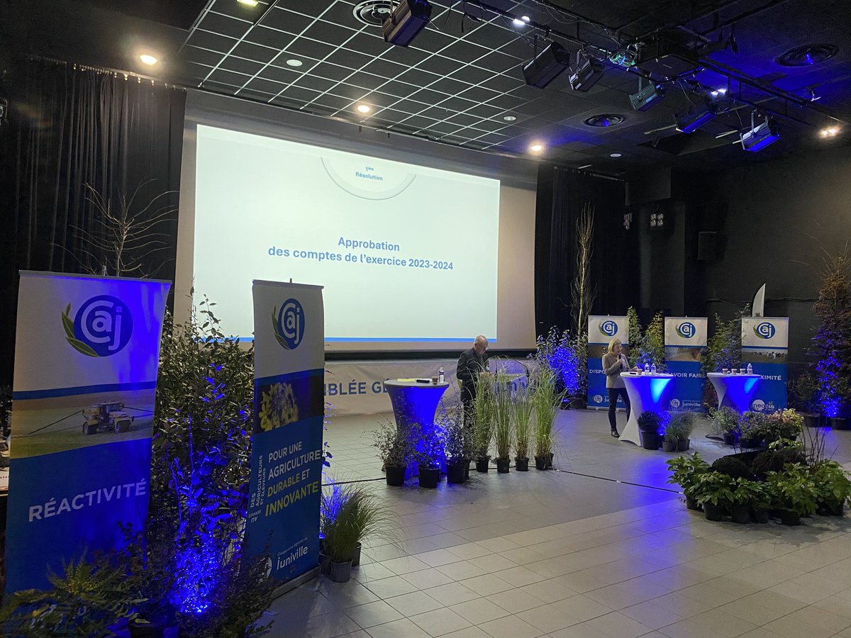 Temps fort de la vie de la #cooperative : c’est jour d’AG.
🌾 Un moment riche d'échanges pour faire le bilan de l'année écoulée, partager nos projets et réaffirmer notre engagement pour une agriculture durable.
Merci à tous les participants ! 🚜✨
#CoopérativeAgricole