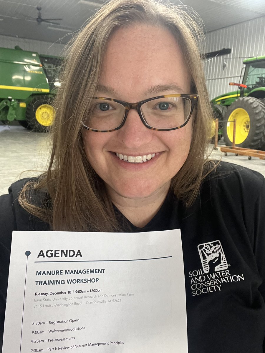 It’s a great morning for manure management!!!! ♥️💩