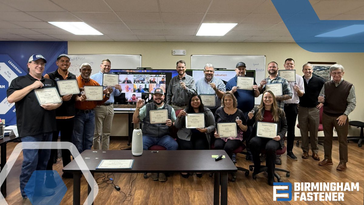 Congrats to our 2024 Leaders Code Graduates! 
It's no small feat to commit to personal growth, and we couldn't be more proud of the dedication you've shown throughout this journey.