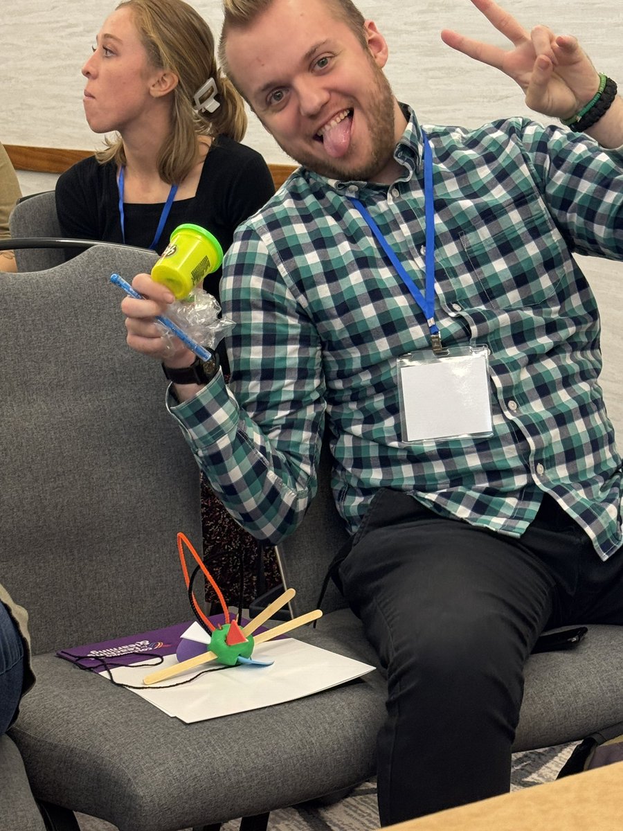 JCPSGT's tweet image. Building a metaphor for our learning yesterday! #artfulreading @DrSEddleman #IAG2024
