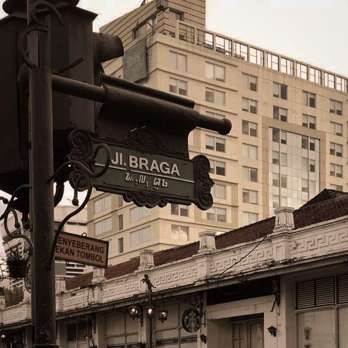 ignterest's tweet image. ⠀⠀  
⠀⠀ 
⠀    — 𝖡𝖺𝗇𝖽𝗎𝗇𝗀.

𝖳𝗎𝗇𝗀𝗄𝖺𝗂𝗇𝗒𝖺  𝗍𝖺𝗄 𝗉𝖾𝗋𝗇𝖺𝗁 𝖻𝖾𝗋𝗁𝖾𝗇𝗍𝗂, 𝗃𝖾𝗆𝖺𝗋𝗂𝗇𝗒𝖺 𝗍𝖺𝗄 𝗉𝖾𝗋𝗇𝖺𝗁 𝗄𝖾𝗇𝖺𝗅 𝗅𝖾𝗅𝖺𝗁.
𝖡𝖺𝗀𝗂𝗇𝗒𝖺, 𝗆𝖺𝗌𝗂𝗁 𝖻𝖺𝗇𝗒𝖺𝗄 𝗄𝖺𝗍𝖺 𝗒𝖺𝗇𝗀 𝗍𝖾𝗋𝗎𝖼𝖺𝗉 𝖽𝖺𝗋𝗂 𝗉𝗈𝗍𝗋𝖾𝗍 𝗉𝖾𝗋𝗂𝗌𝗍𝗂𝗐𝖺.
⠀