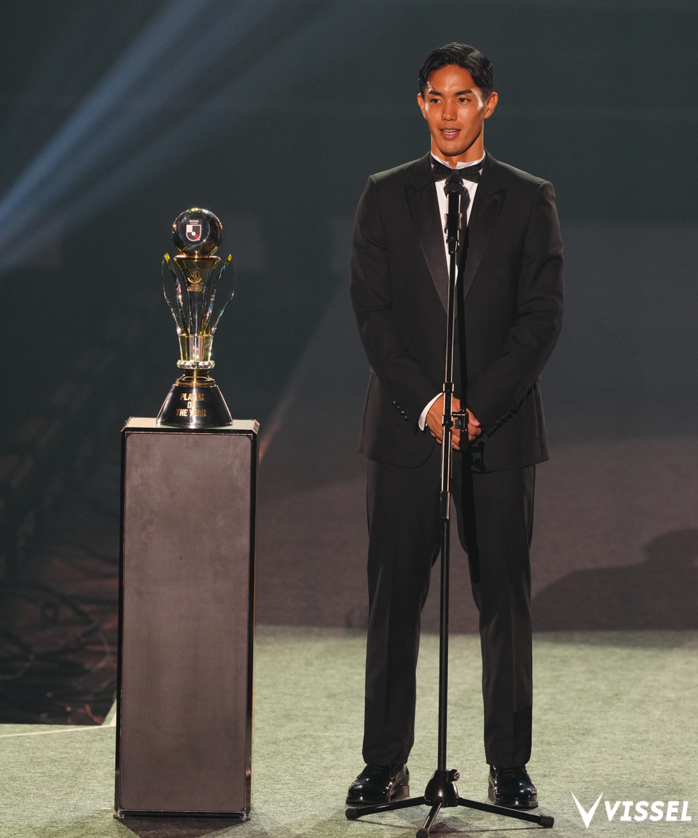 visselkobe's tweet image. 🏆2024Ｊリーグアウォーズ🏆

𝐏𝐋𝐀𝐘𝐄𝐑 𝐎𝐅 𝐓𝐇𝐄 𝐘𝐄𝐀𝐑
@yoshimuto18

#visselkobe #ヴィッセル神戸 #武藤嘉紀