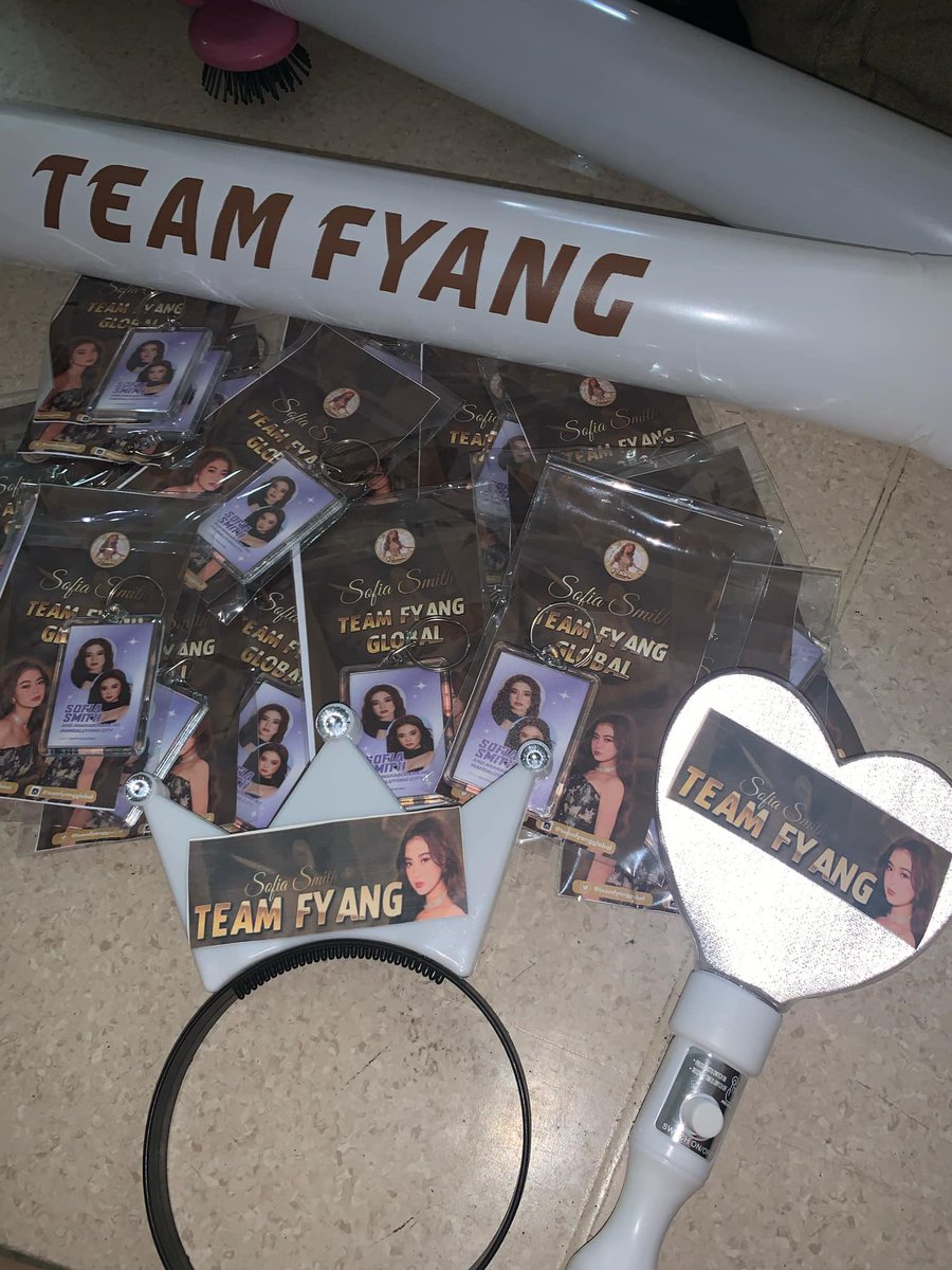 teamfyangglobal's tweet photo. Appreciation Post for Team Fyang

We want to extend a heartfelt thank you to the incredible team members of Team Fyang Ofc, Global, Worldwide, Solids, Sofleys, Angels, Slayers & Shippers both live and online, who worked tirelessly to make today’s Christmas special a resounding success!

To our live team: Your dedication knows no bounds! You braved the distance and sacrificed precious time to be there, and your presence made all the difference.

To our online team: Your tireless work on the Twitter party was instrumental in creating the buzz and excitement around the event.

To our dearest shippers : Your efforts in spreading love and supporting fyang have been heartwarming. You've added a special touch to this event.

Thank you all for your hard work, creativity, and unwavering support. Your efforts have truly made this Christmas special unforgettable!

Let’s give a round of applause to the entire team for a job well done! 👏🎉