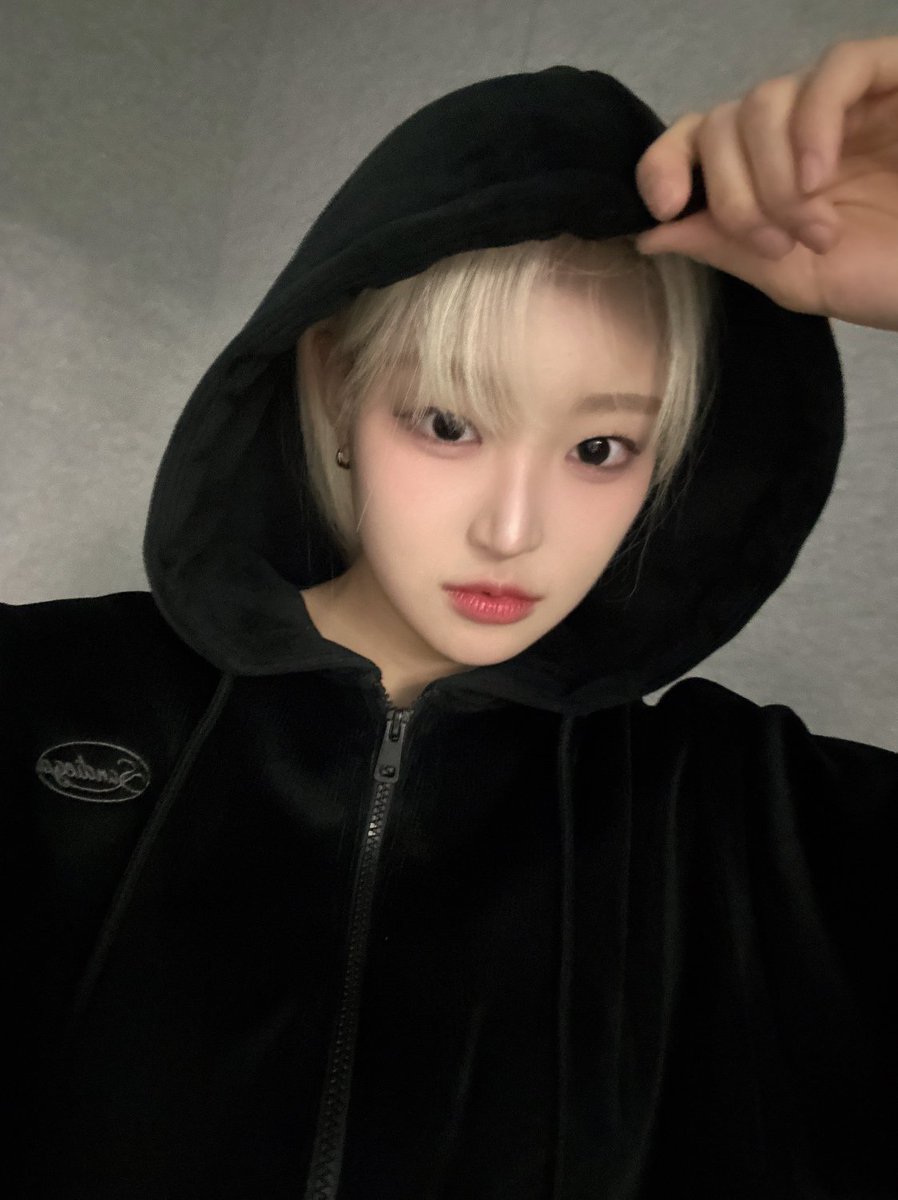 060726_'s tweet photo. 241210 프롬 #소하 🧡🎀

#SOHA #SAYMYNAME #세이마이네임 #SMN https://t.co/qYjOn6Q3pG